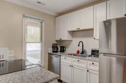 Modern Retreat •Private Patio•Near Duke & Downtown
